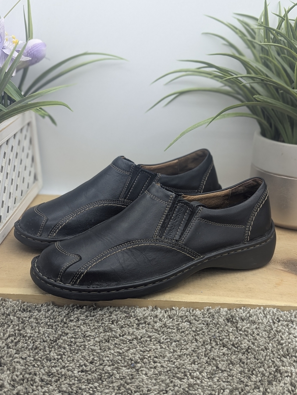 Joseph Seibel Black Leather Women's Size 40 (US 9) Slip On Comfort Shoes
